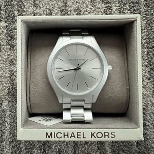 Michael Kors Slim Runway Stainless Steel Watch Brand New Matte Silver